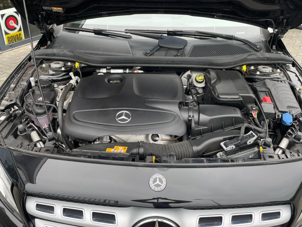 Mercedes-Benz Gla-klasse 200 premium plus