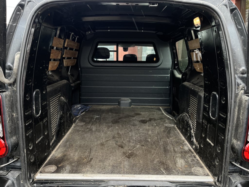 Peugeot Partner 122 1.6 bluehdi 100 l2 première s&s | marge! | trekhaak | a
