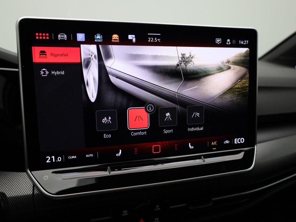 Volkswagen Golf 1.5 ehybrid gte | automaat | panoramadak | navigatie | appl
