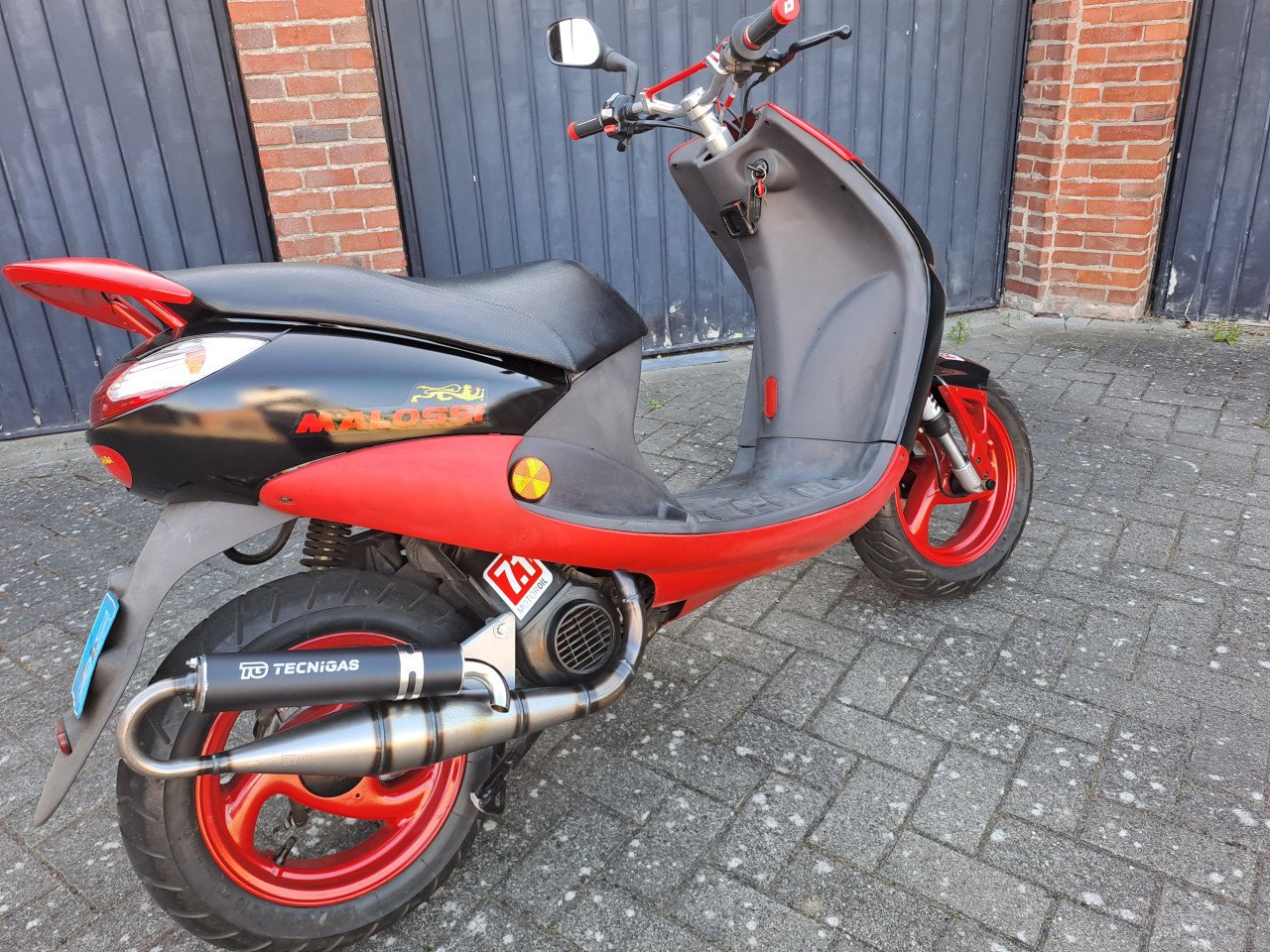 Te koop stoere peugeot vivacity