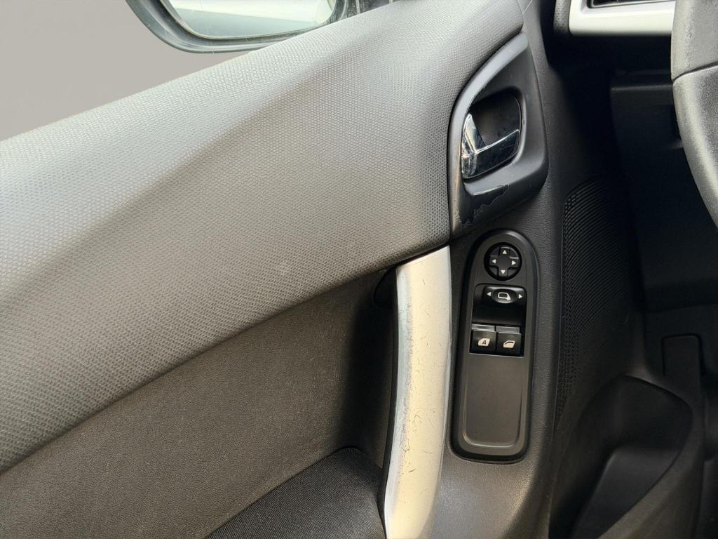 Citroen C3 1.6 e-hdi dynamique airco cruise