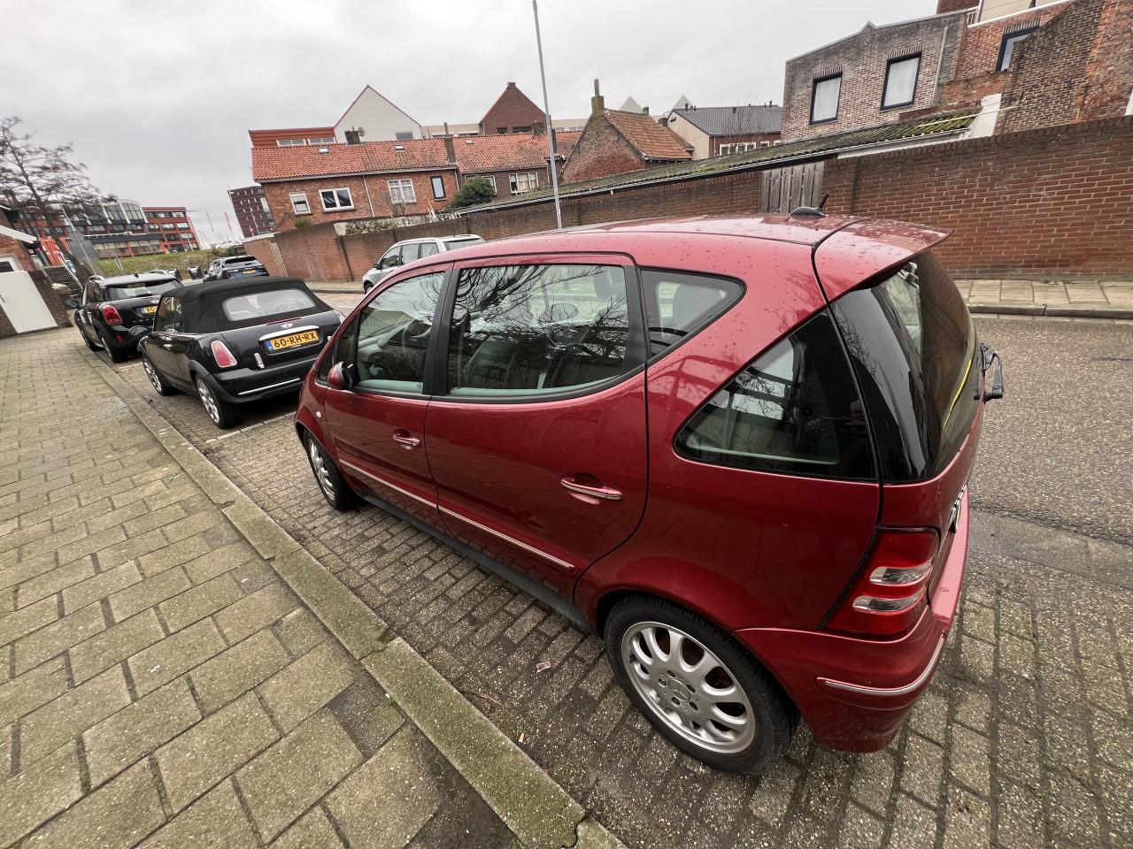 Mooie goed onderhouden Mercedes A klasse met vele opties