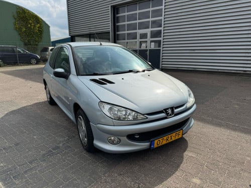 Peugeot 206 bj 2004 1000 euro