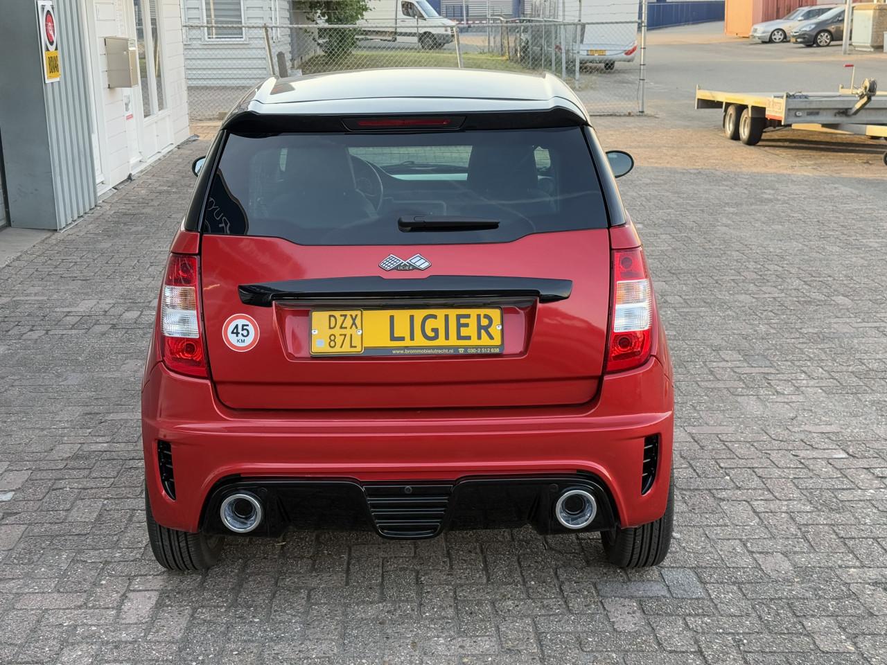 Ligier Brommobiel JS50 L Sport Ultimate | Airco| Stuurbekrachtiging