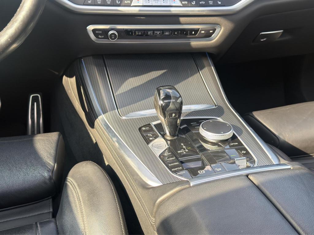 BMW X5 xdrive45e h.executive m-sport |pano sky lounge | sfeer | 22"velg | l