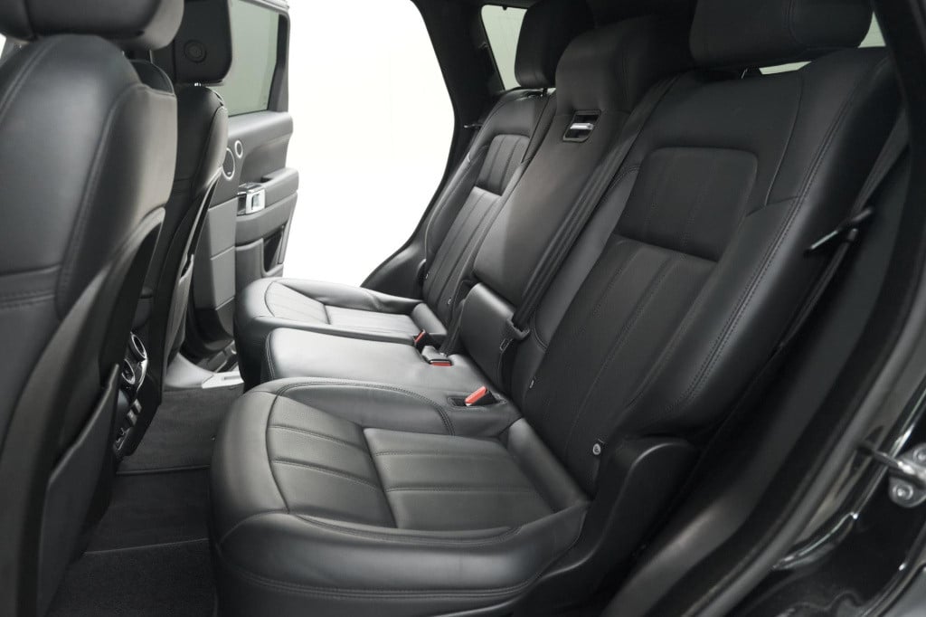 Land Rover Range Rover 3.0 sdv6 hse dynamic 3500kg trekgewicht - btw - zwar