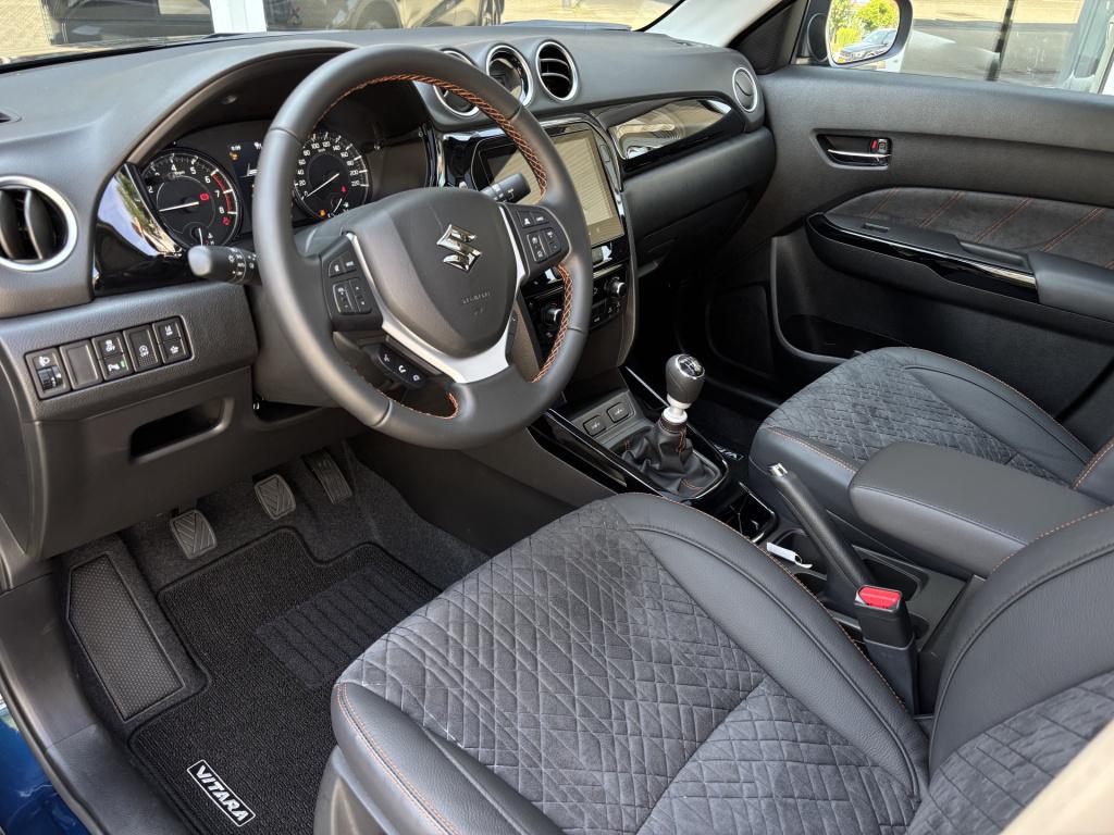 Suzuki Vitara 1.4 boosterjet smart hybrid special edition/ panoramadak