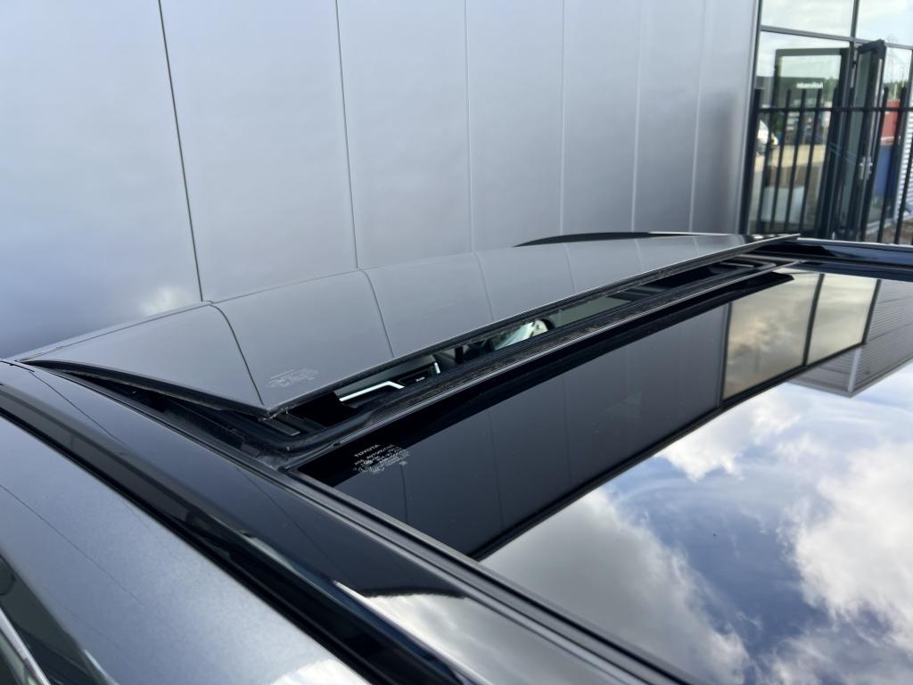 Toyota Rav4 2.5 hybrid awd exec. | trekhaak | panodak |