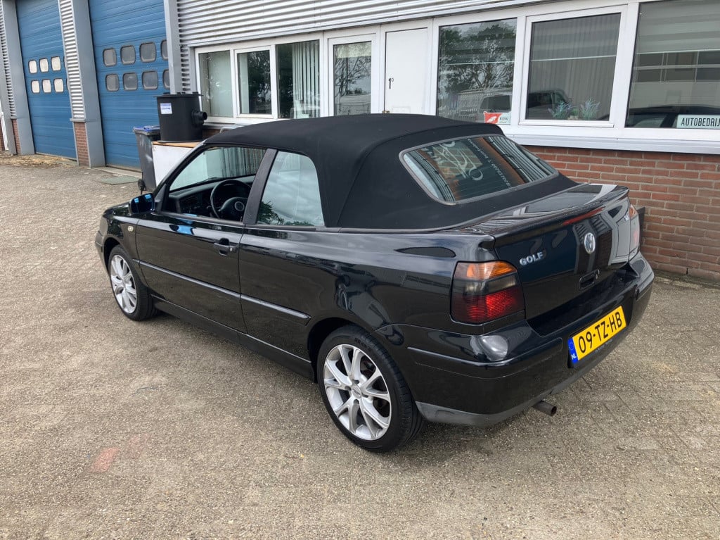 Volkswagen Golf 1.8 cabrio