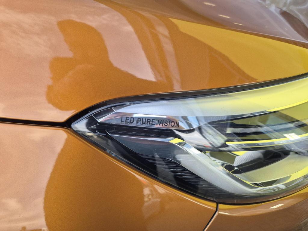 Renault Captur tce 120 edc automaat intens bose® audiosystem, panoramadak, 