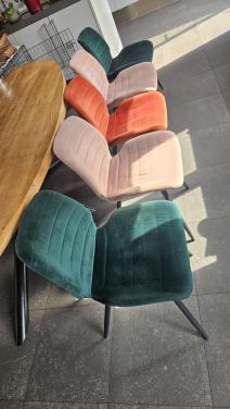 5 eetkamer stoelen