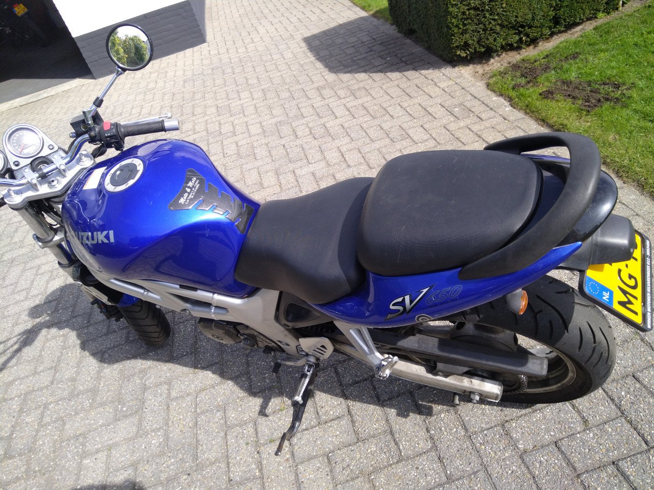 Suzuki SV650