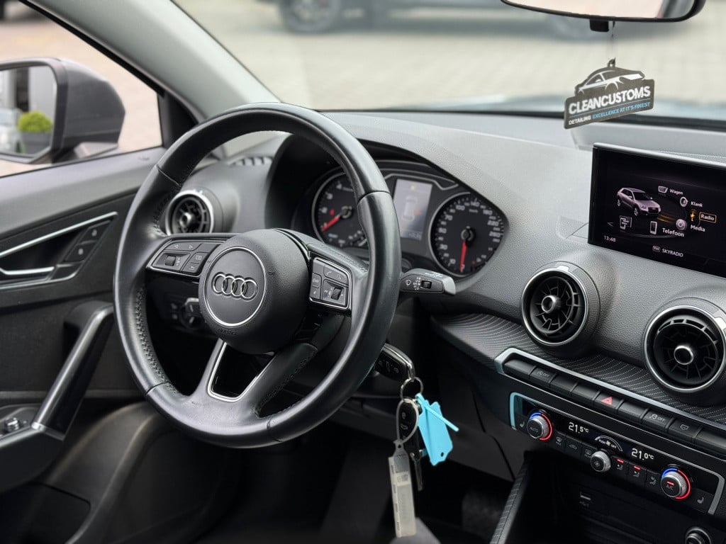 Audi Q2 1.4 tfsi cod * carplay * sfeerverlichting * stoelverwarming