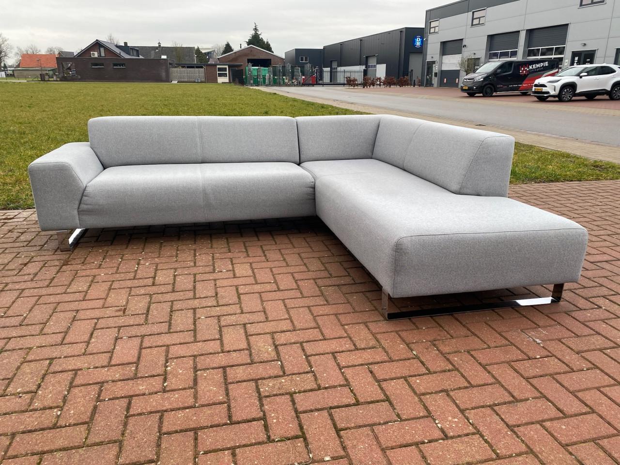 Montèl Viano Hoekbank-Grijze Lounge Hoekbank-Moderne Uitstraling