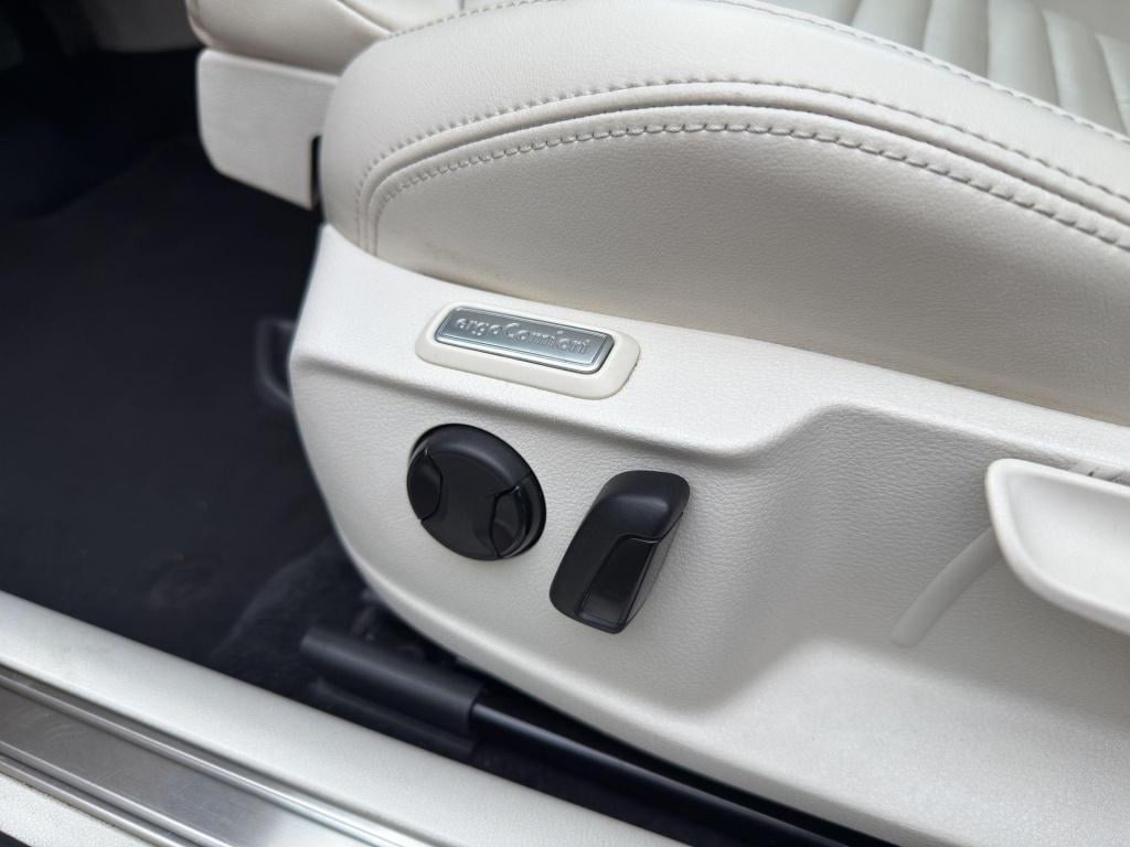 Volkswagen Passat variant 1.4 tsi gte highline | leder stoel en verwarmd   