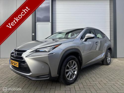 Lexus Nx 300h awd luxury line