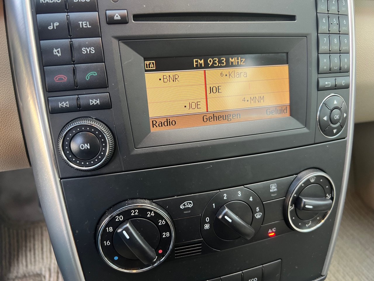 Fraaie Mercedes B Klasse uit 2011 met slechts 118.000 km NAP