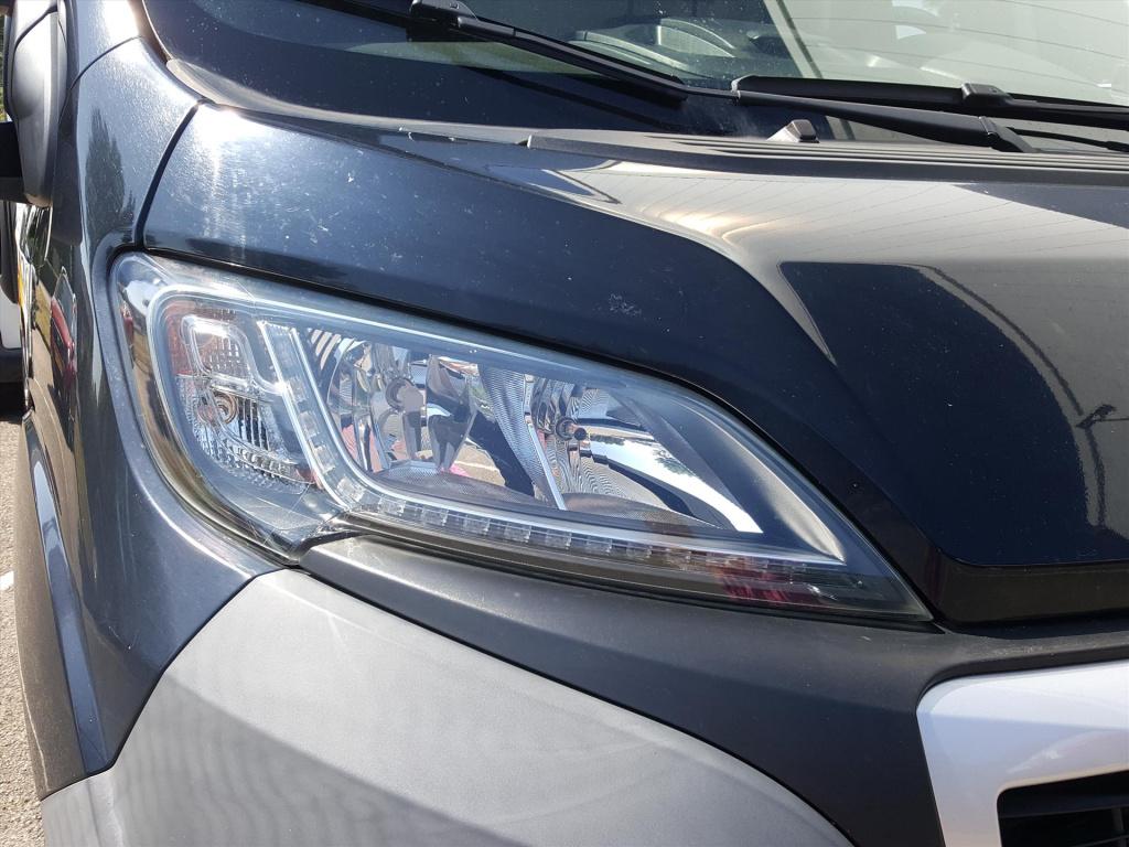 Peugeot Boxer 330 l1h1 bluehdi130pk premium pack led | camera | airco | nav
