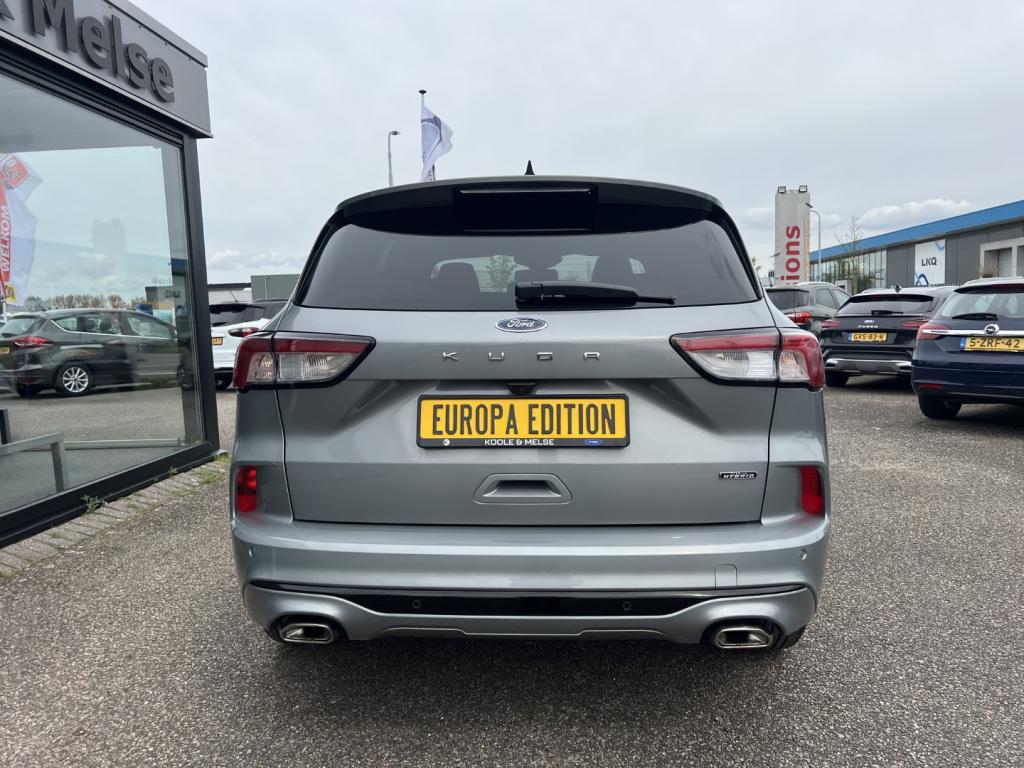 Ford Kuga 2.5 phev e-cvt 225pk st-line x ,adaptive cc , trekhaak , voorruit