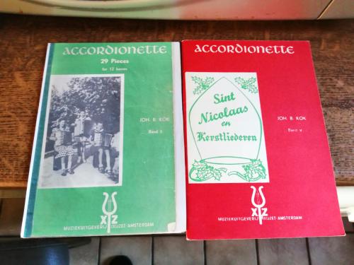 Oude accordeonboekjes