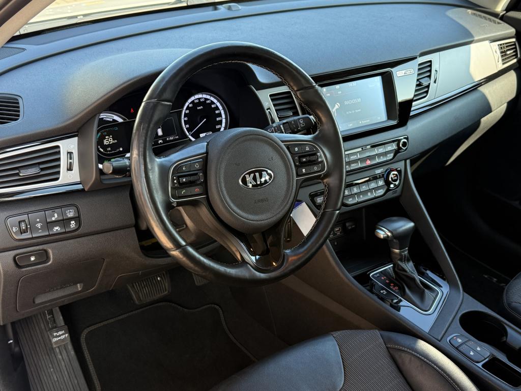 Kia Niro 1.6 gdi hybrid comfortline | stoel/stuur verwarming | acc | achter