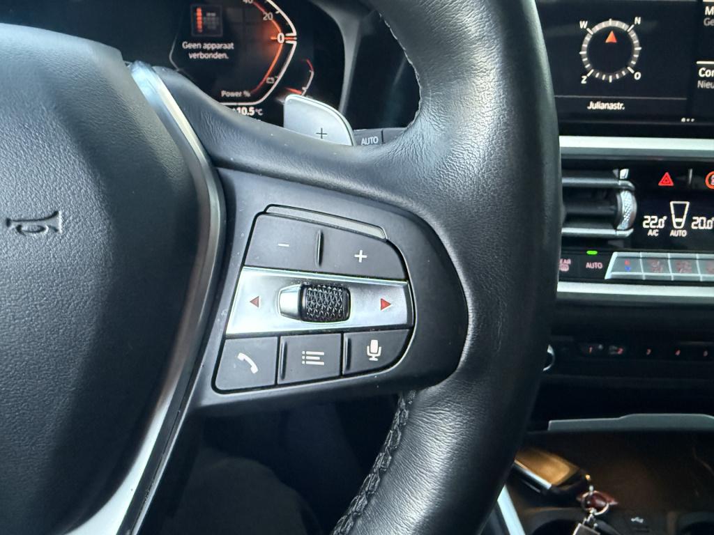BMW 3-serie touring 330i automaat x-drive high executive