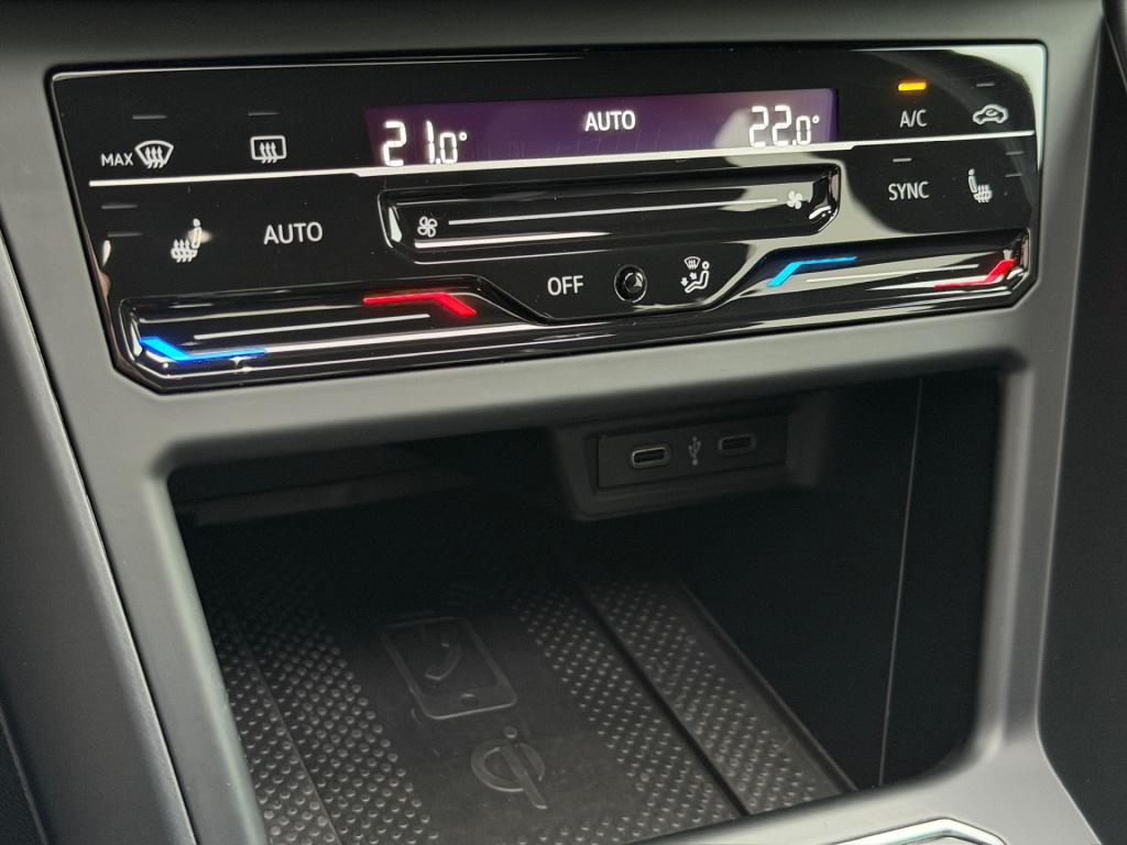 Volkswagen Polo 1.0 tsi 110pk dsg r-line | panoramadak | camera | virtual |