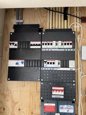 Zoek je een elektricien? Ik kan je helpen!