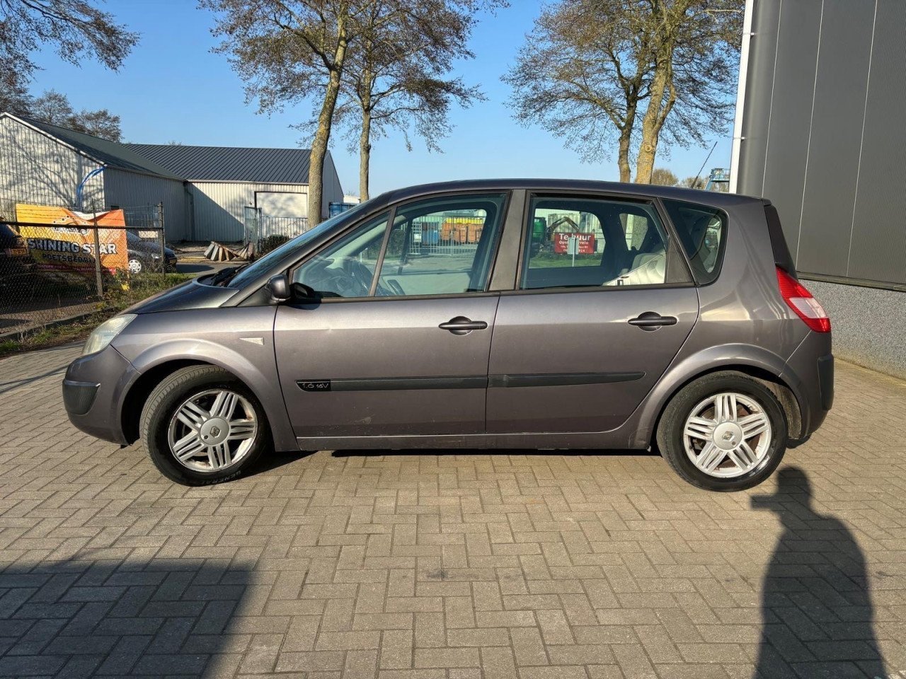 Renault Scenic 1.6-16V Expression Vol Jaar Apk