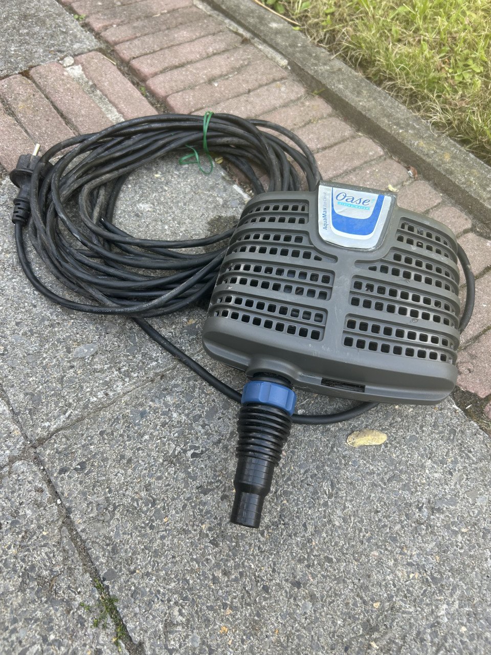 Te koop oase aquamax  eco classic 2500 sterke en zuinige Vijverpomp 40 watt