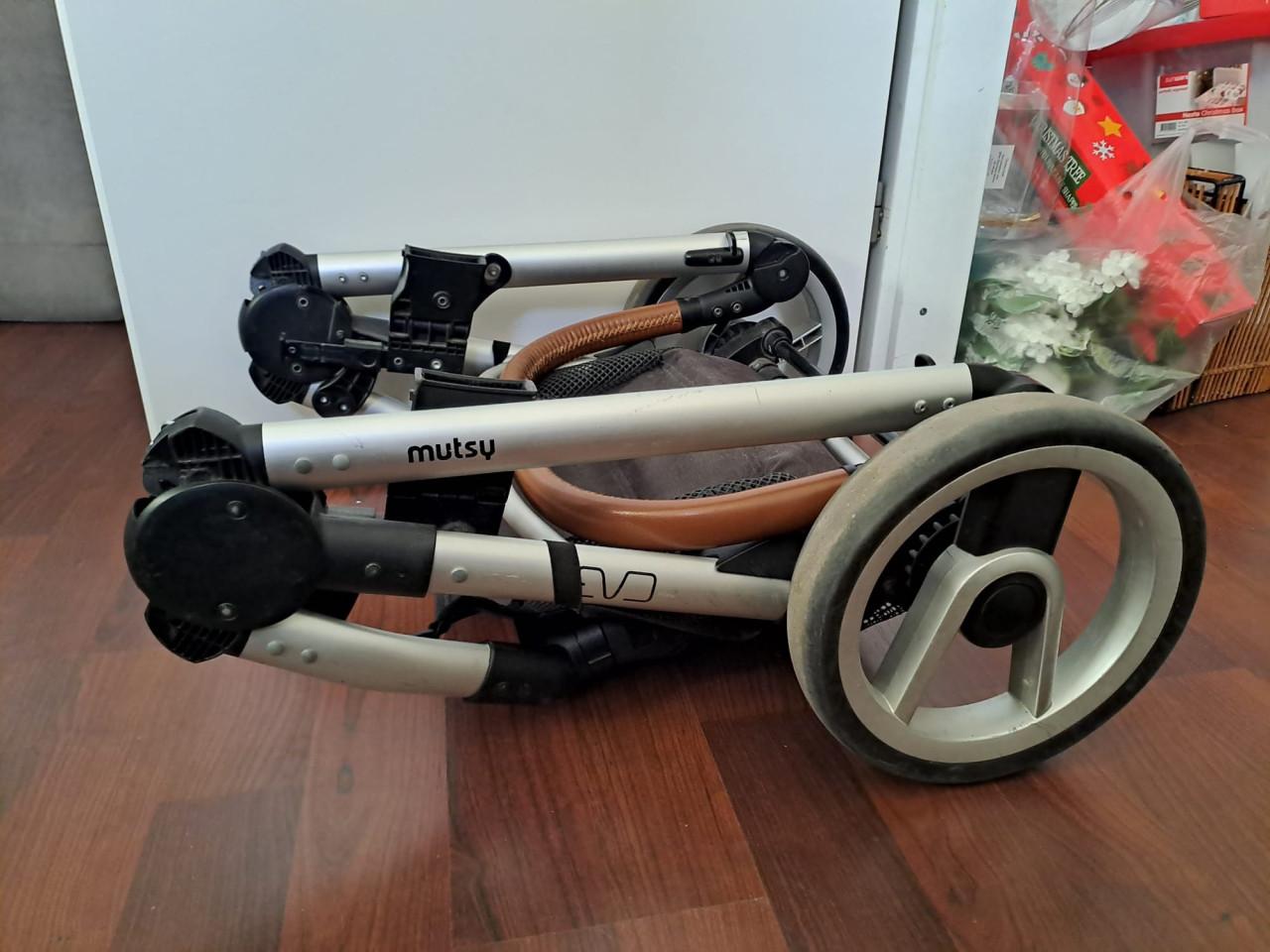 Kinderwagen - Mutsy Evo