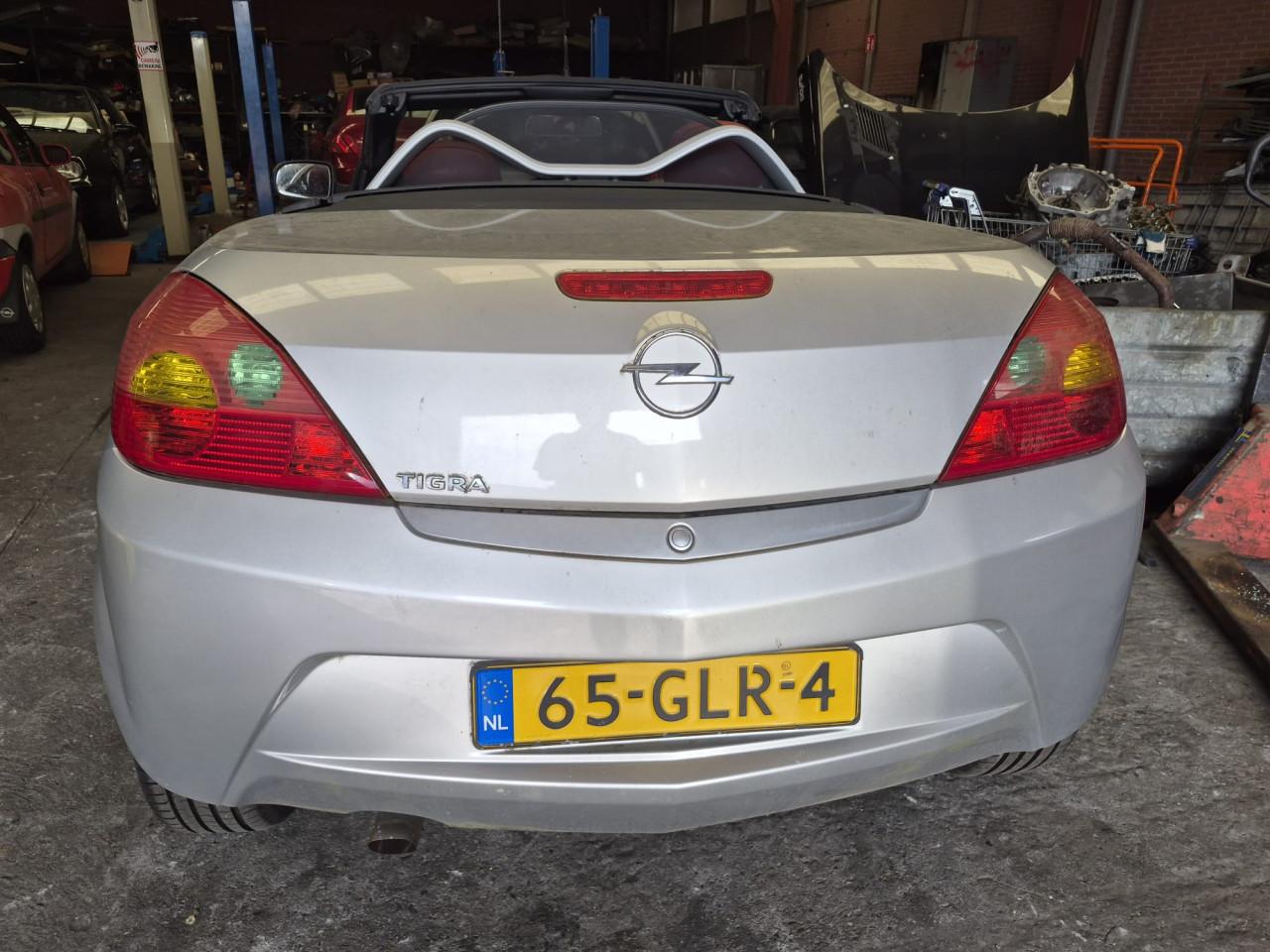 Opel Tigra Twin Top Cabrio 1.4-16V Apk 13-1-2027