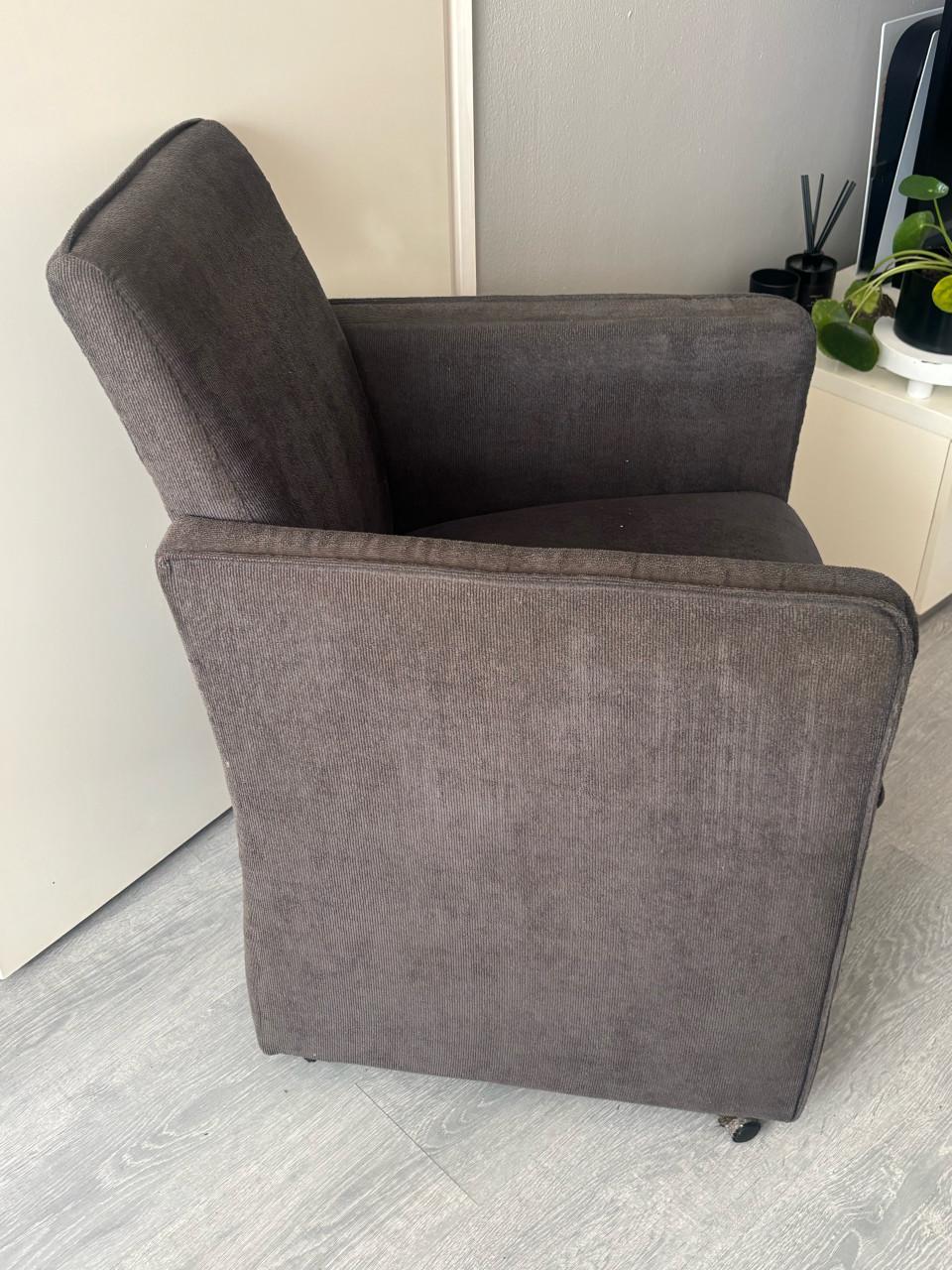 Eetstoelen op wieltjes