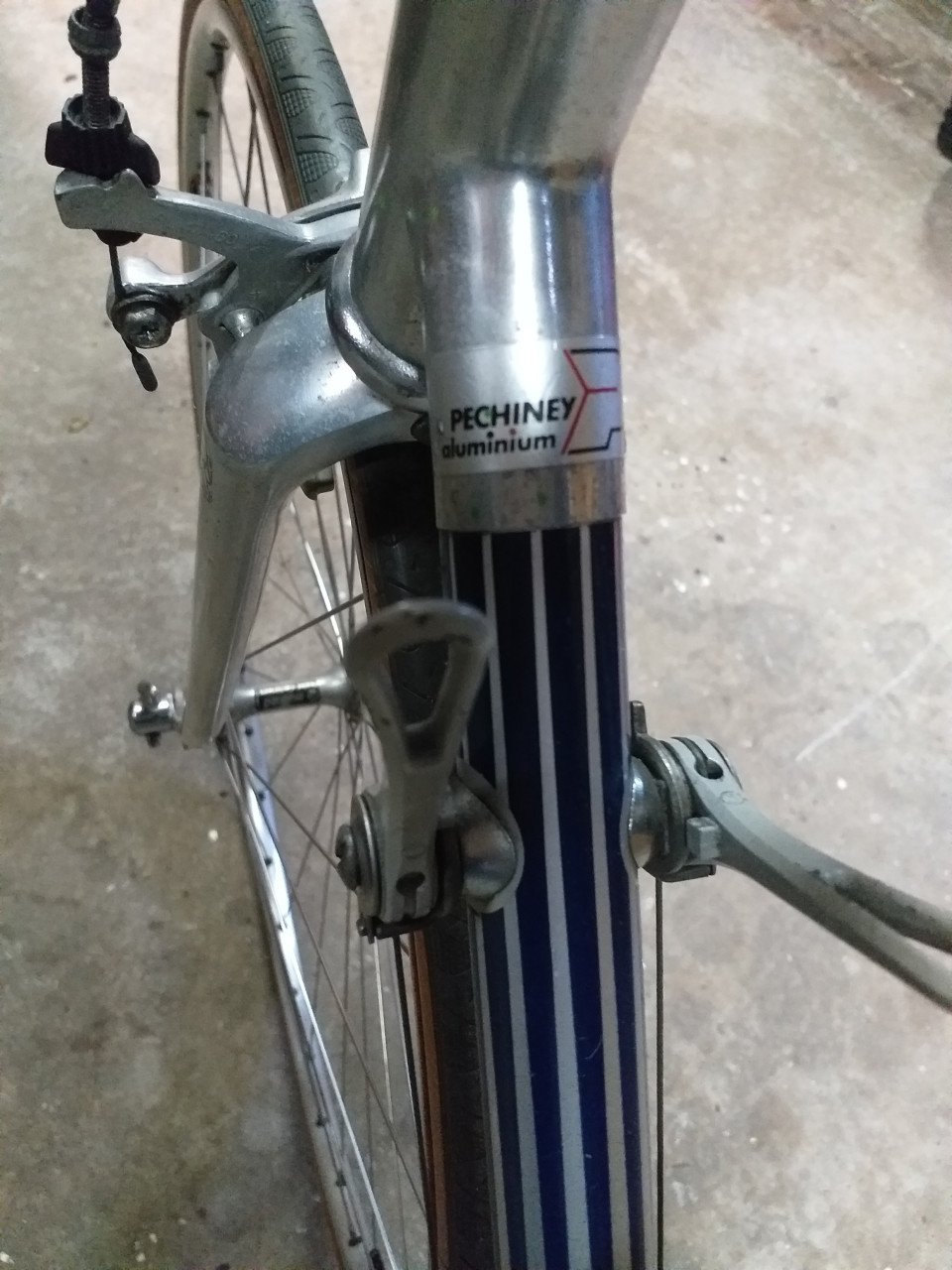 ""PEUGEOT VINTAGE RACEFIETS VOLLEDIG IN ALUMINIUM SPECIALE UITVOERING""