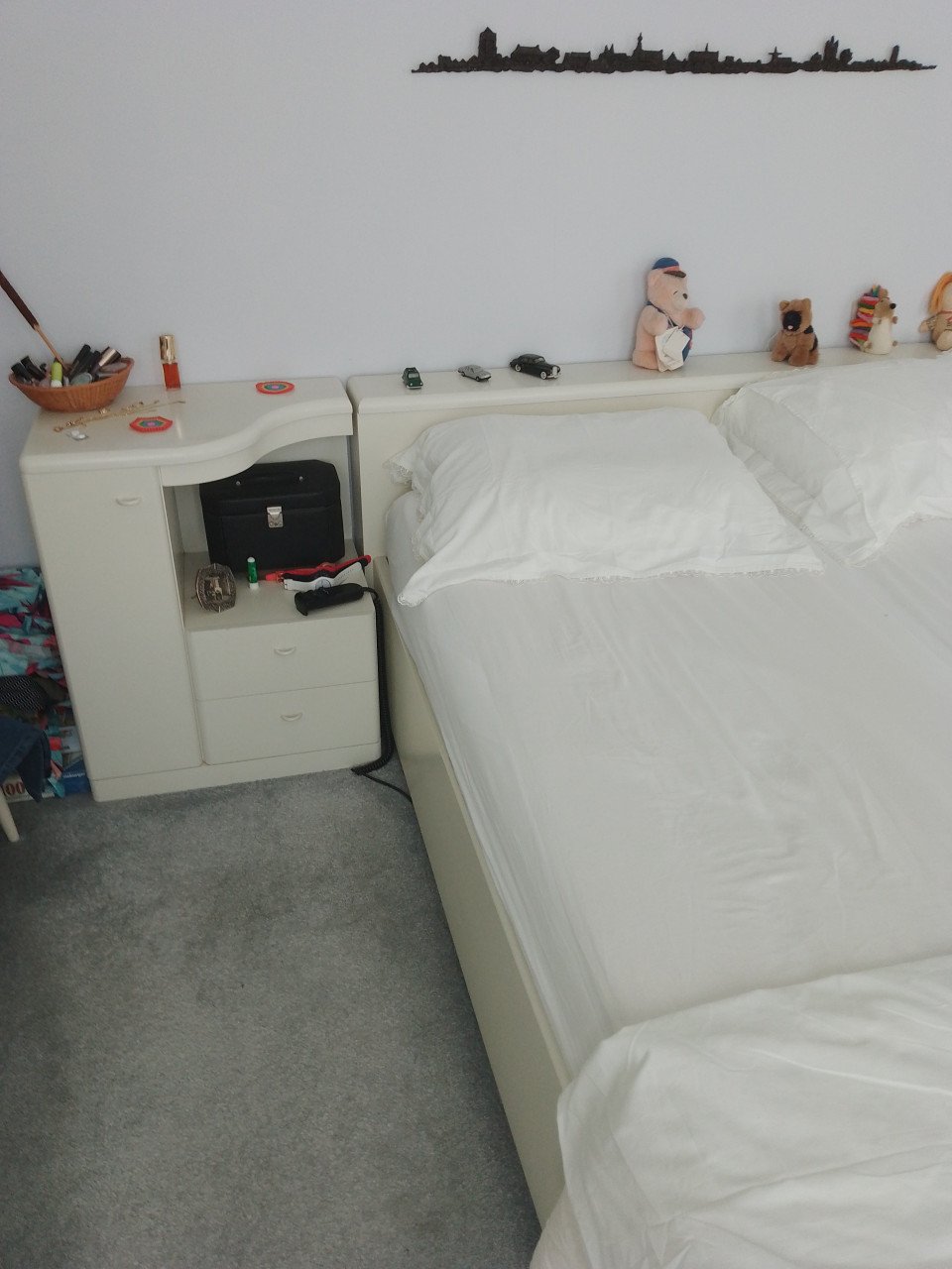 Bed ombouw met nachtkastjes 1400  2000 mm zonder latten bodem