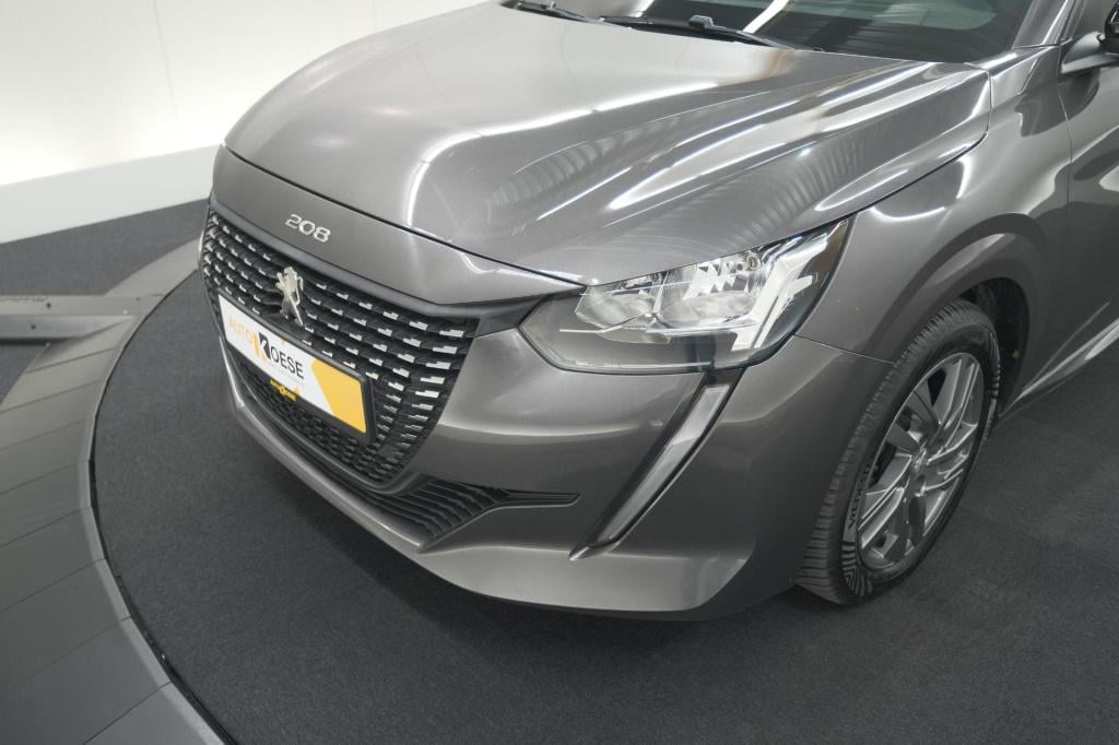 Peugeot 208 puretech 100 eat8 allure | navigatie | parkeersensoren | cruise