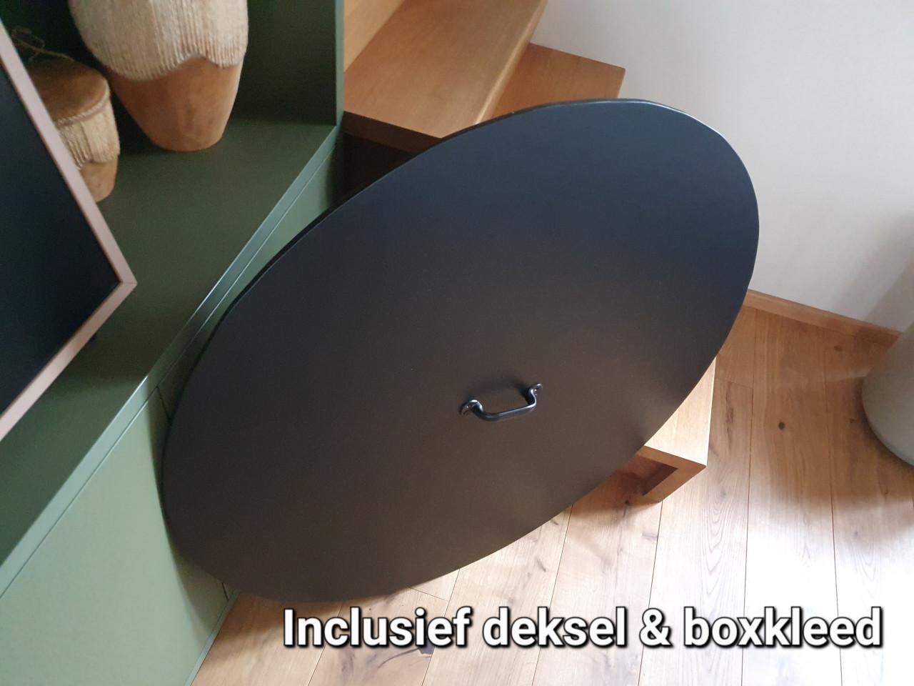 Ronde zwarte baby box met deksel en Boxmatras.