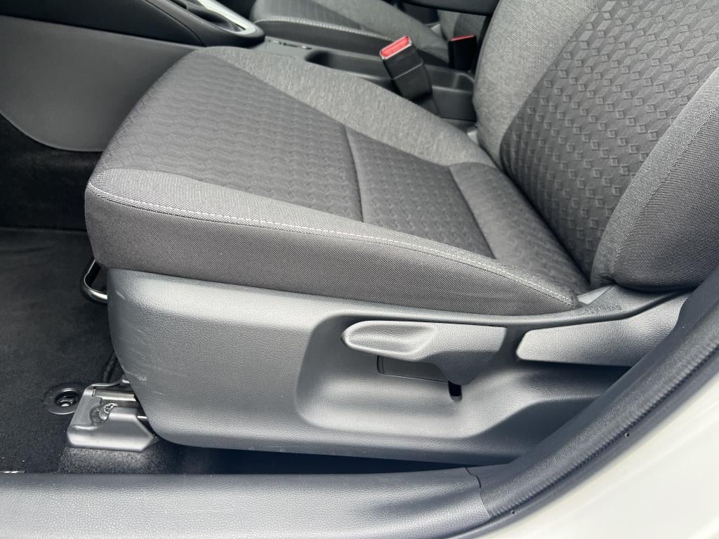 Toyota Yaris 1.5 hyb. 115 first e