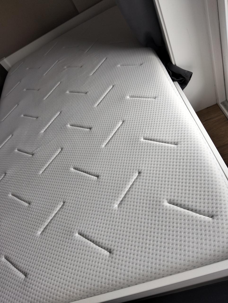 Bed + matras