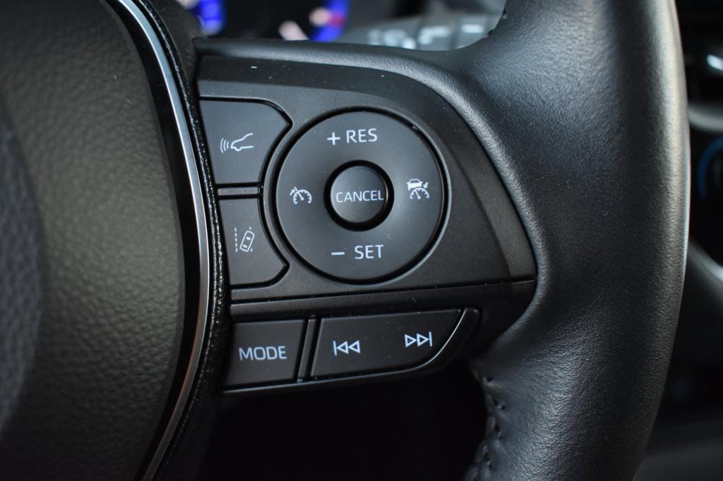 Toyota Corolla 1.8 hybrid dynamic | camera | apple carplay | android auto |