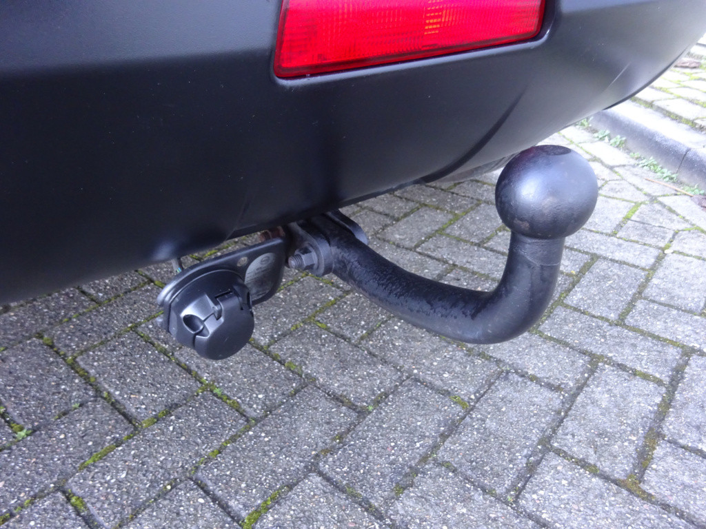 Nissan Qashqai 1.6 connect edition climate control / camera / trekhaak / lm