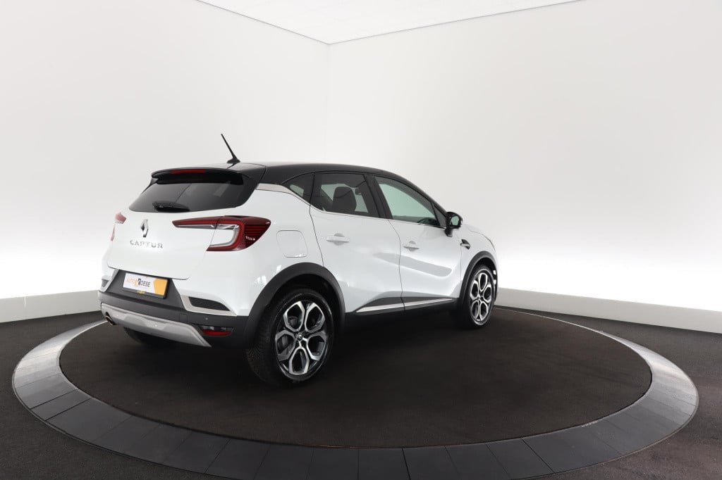 Renault Captur tce 140 edc intens | camera | apple carplay | navigatie | pa