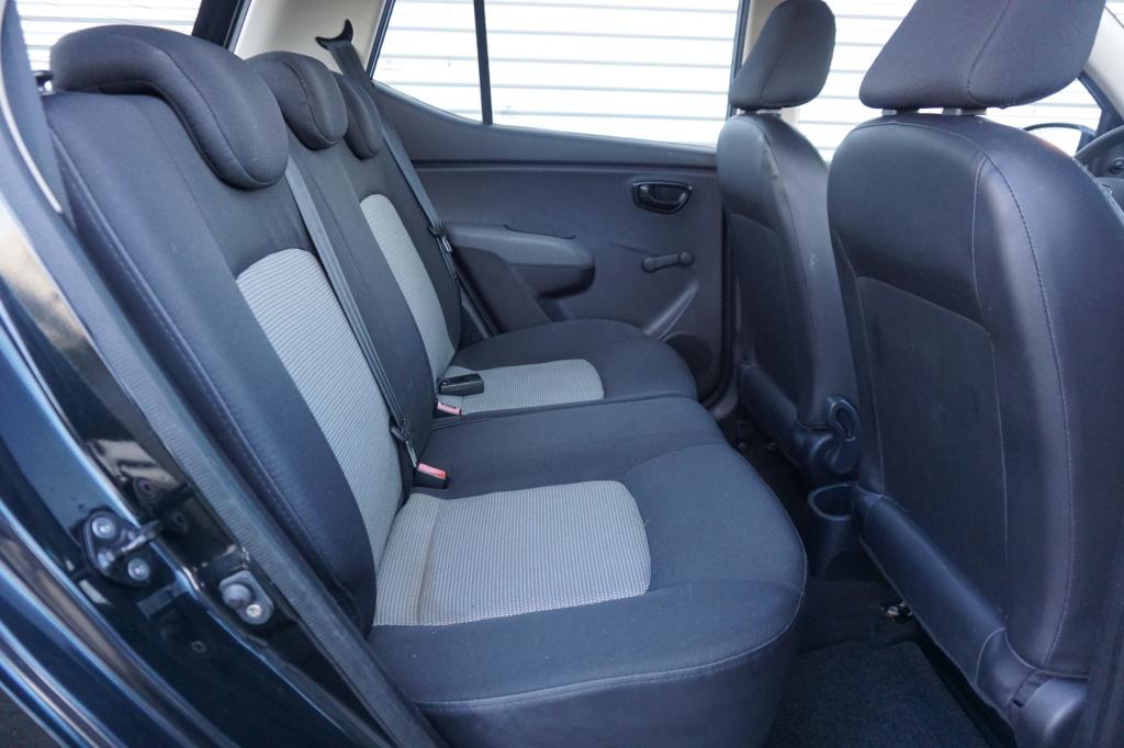 Hyundai I 10 1.1 pure apk t/m 30-11-2026