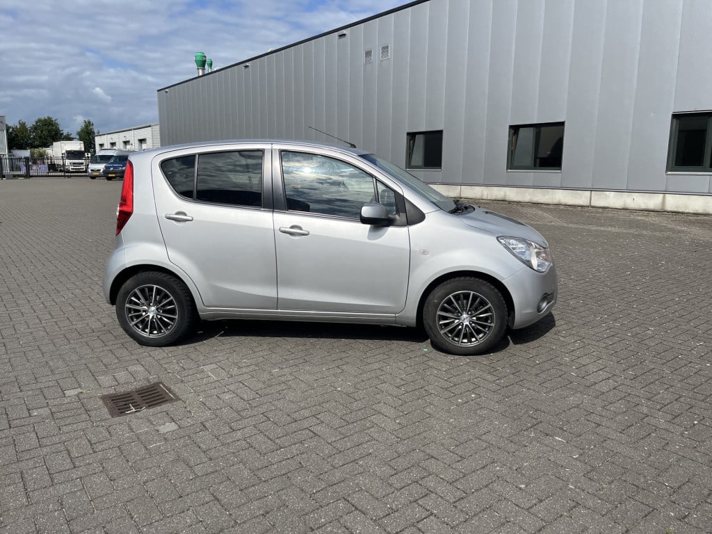 Opel Agila 1.0 berlin 5 drs 45 dkm airco nl l.m.v.