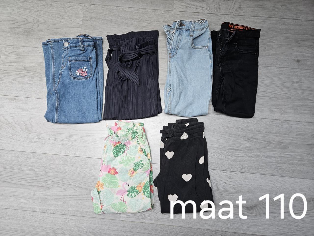 Broeken maat 110 meisjes