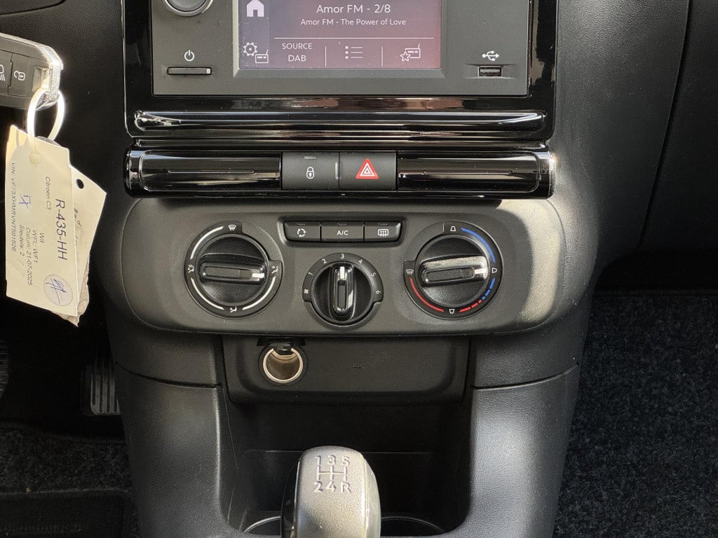 Citroen C3 1.2 puretech you nl-auto, stoelverwarming! | cruise control | ai