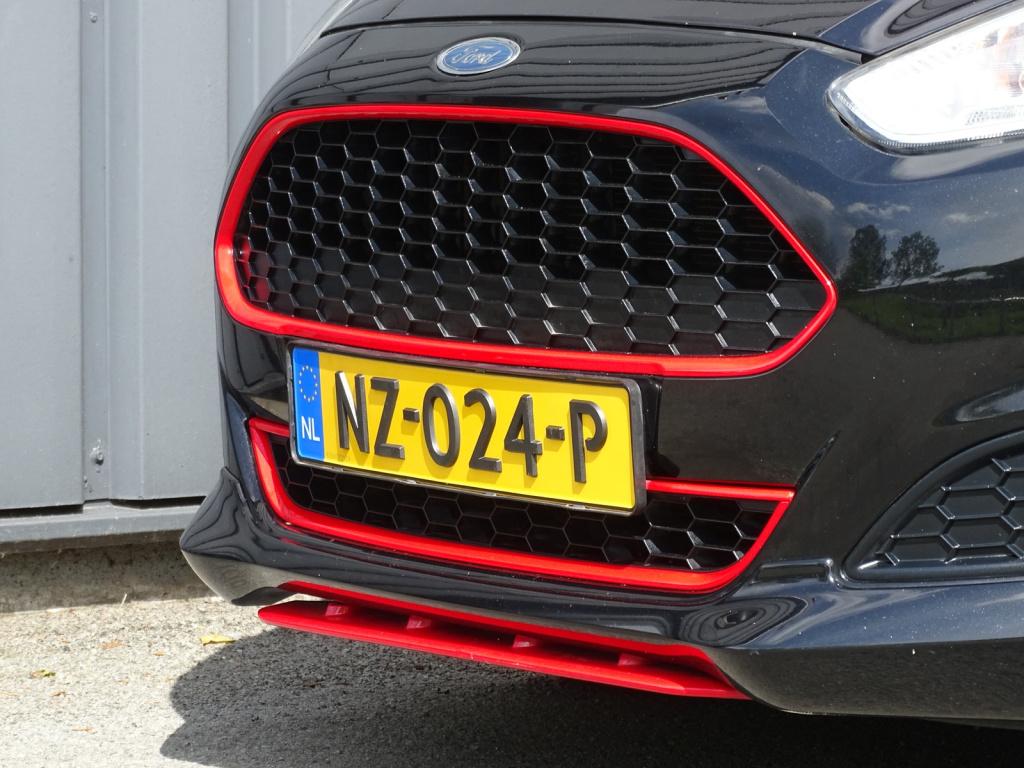 Ford Fiesta 1.0 ecoboost black edition 140pk | bluetooth | 17"