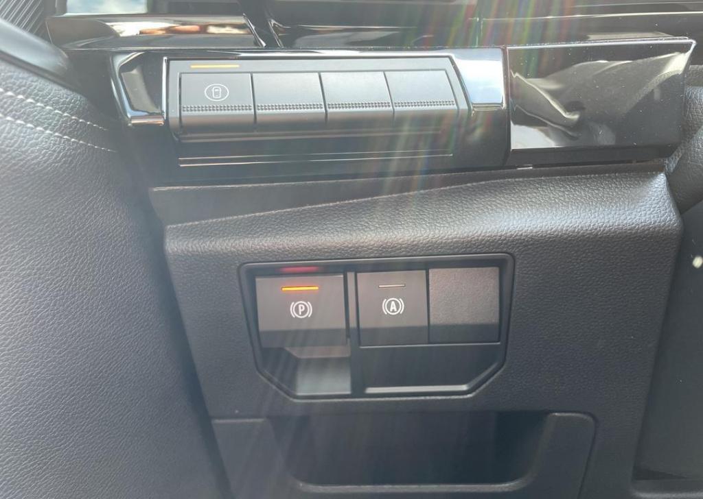 Renault Austral 1.2 e-tech full hybrid 200 techno - nieuw model / panoramis