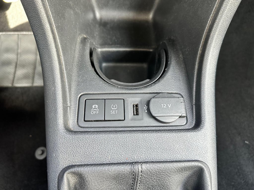 Volkswagen UP! 1.0 stoelverwarming | parkeersensoren