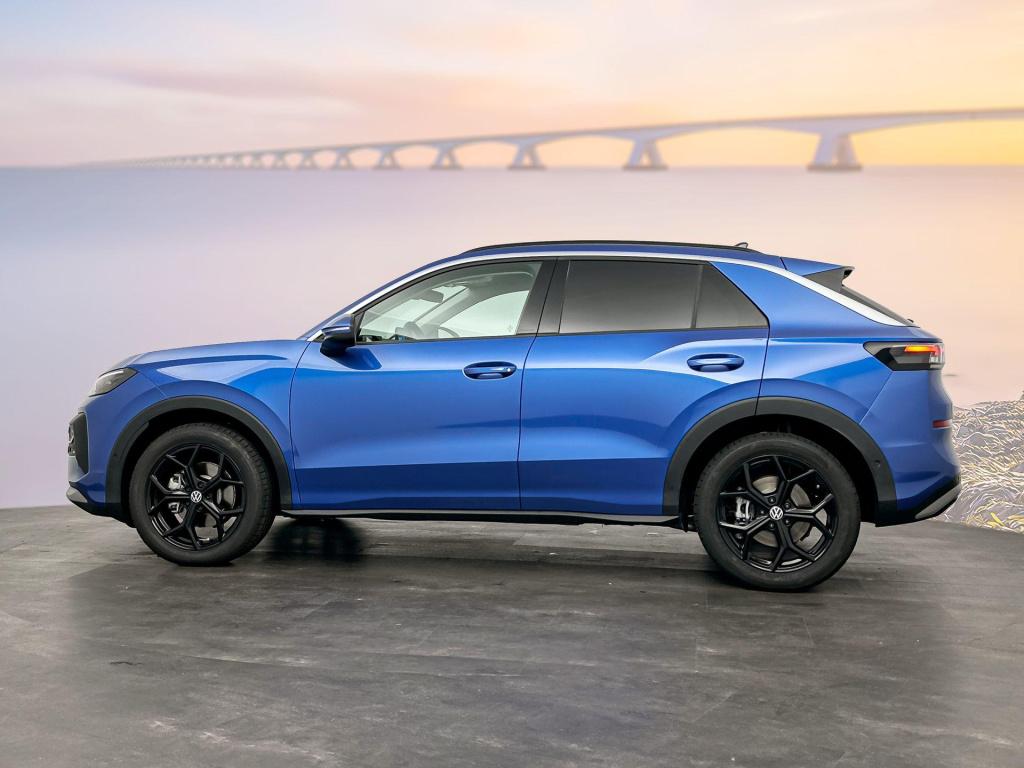 Volkswagen T-roc life first edition 1.5 etsi 85 kw / 116 pk suv 7 v introdu
